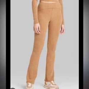 Ribbed Flare Leggings